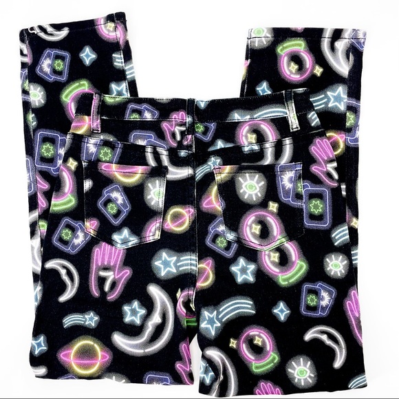 Dolls Kill X Horoscopez SIGN TIMES MOM JEANS ASTRO - Picture 4 of 16